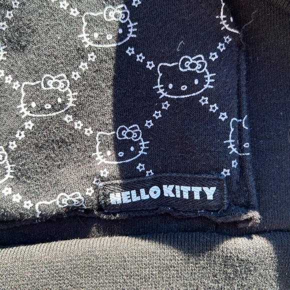 Hello Kitty "Spiked" hoodie - Picture 4 of 5